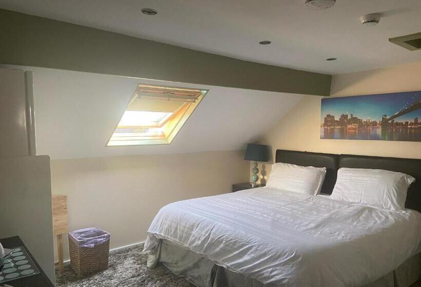 Номер Deluxe, Abbey Guest House