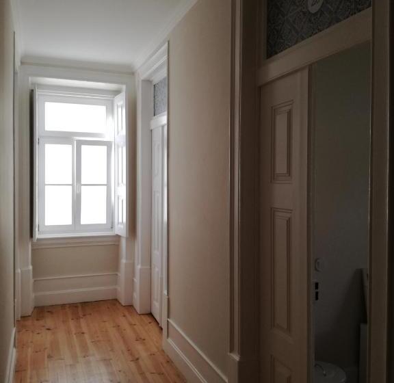 إستوديو سوبيريور, Ah33   Estúdios