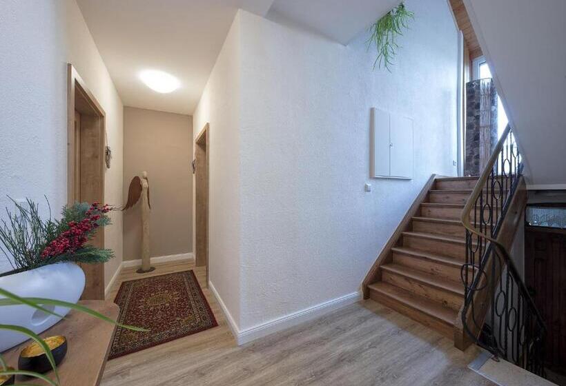 标准间带阳台, Landhaus Bad Bertrich