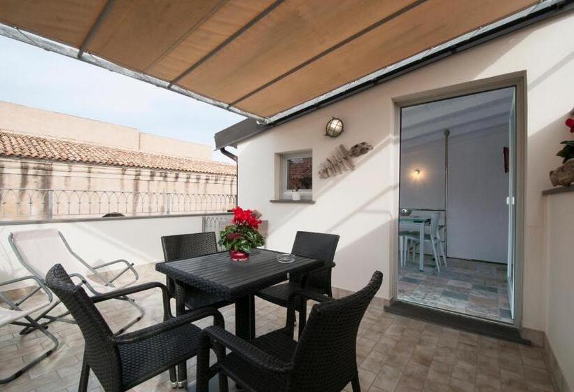 带露台的套间, Santa Chiara   Il Milese