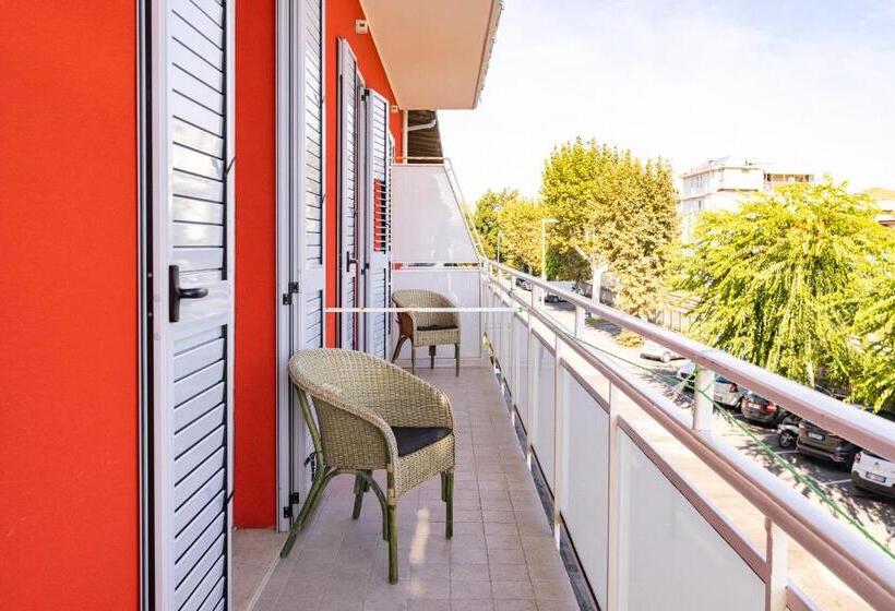 آپارتمان 1 خوابه, Rabbit Home