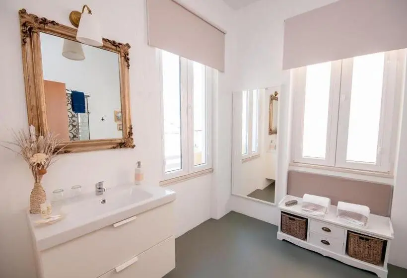 Suite Junior, Casa Do Poço