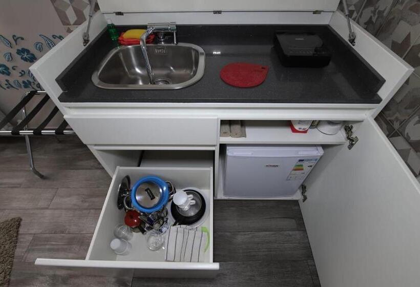 四人豪华间, Le Cupole Design