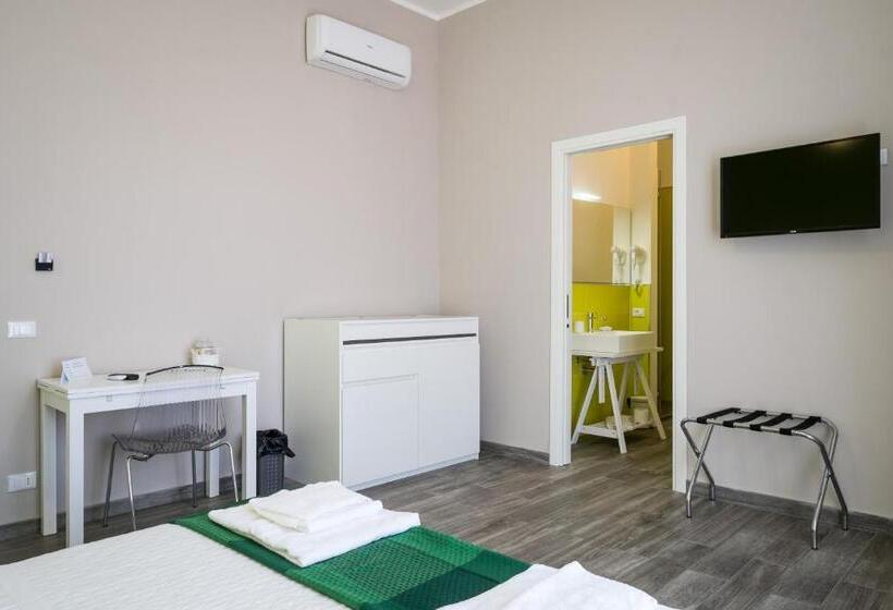 带大床的标准间, Le Cupole Design