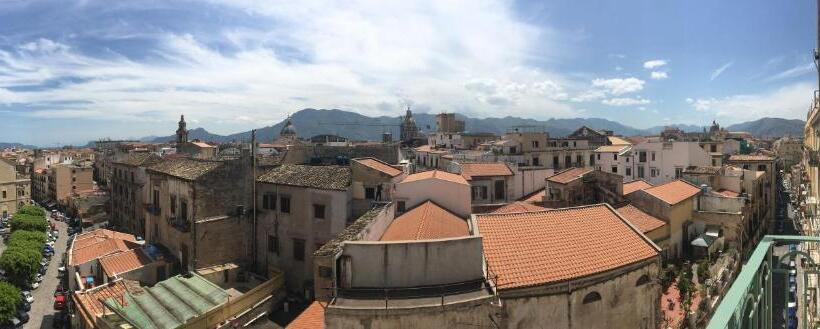 带大床的标准间, Le Cupole Design