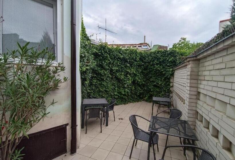 ファミリーステューディオ, Rodinný Penzion Kyjov