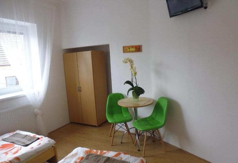 2ベッドスイートルーム, Rodinný Penzion Kyjov