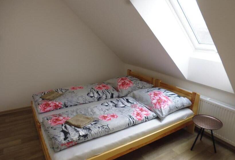 スタンダードトリプルルーム, Rodinný Penzion Kyjov