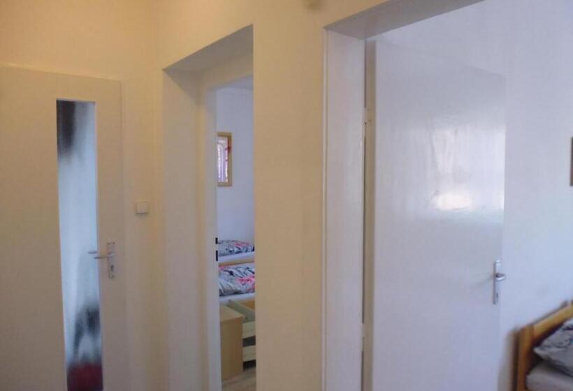 4ベッドルームハウス, Rodinný Penzion Kyjov