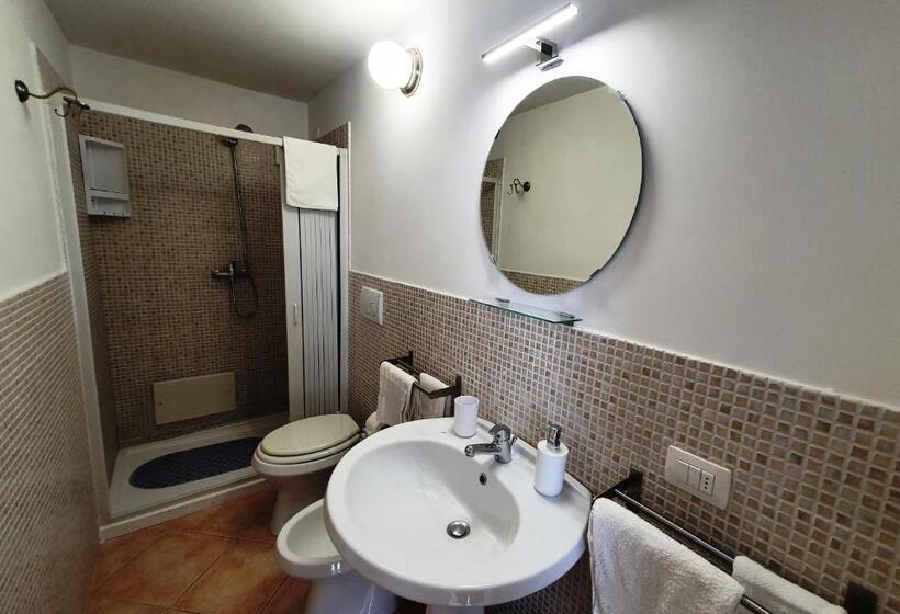 חדר אקונומי, Villa Giulia & Gaia   Guest House