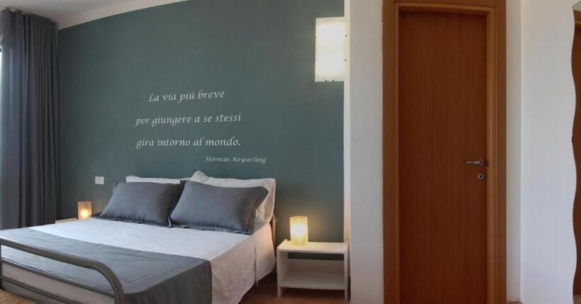 חדר סטנדרט עם מרפסת, Villa Giulia & Gaia   Guest House