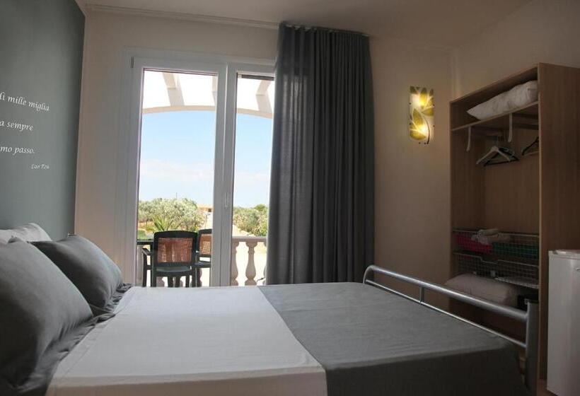 חדר סטנדרט עם מרפסת, Villa Giulia & Gaia   Guest House