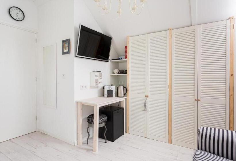 اتاق لوکس, Silver Moon Bed & Breakfast