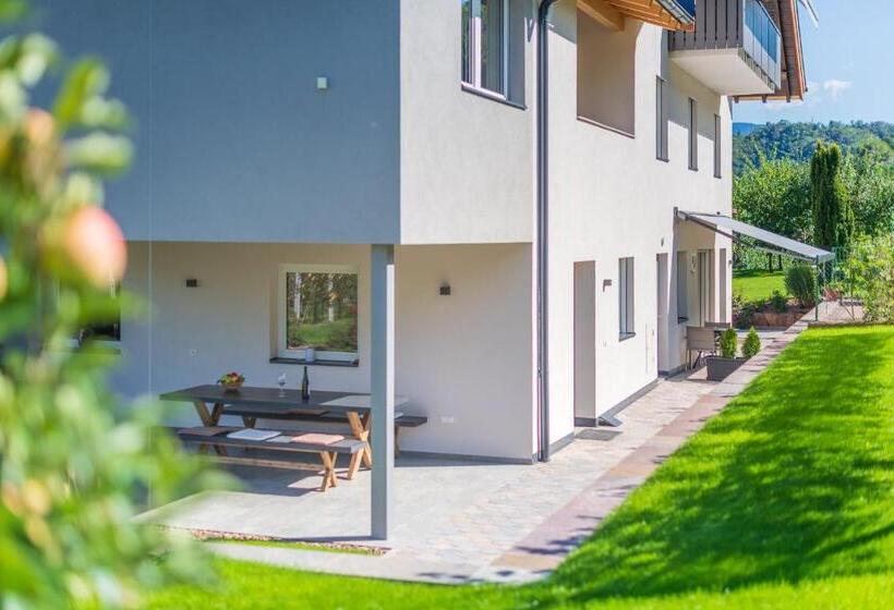 景色の見える一ベッドルームアパートメント, Haus Stolz