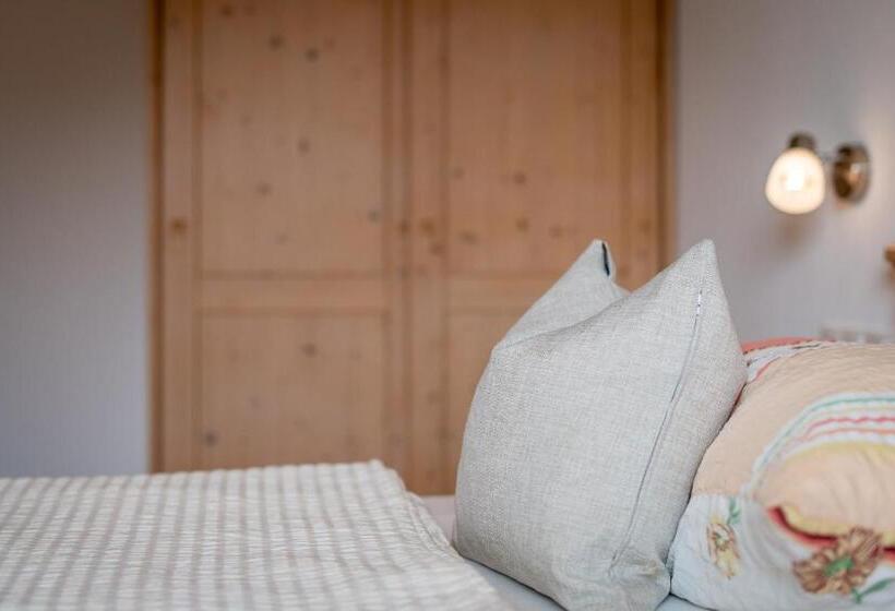 １ベッドルームアパートメント, Haus Stolz