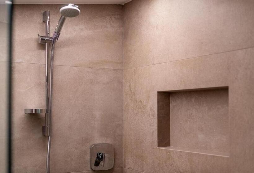 バルコニー付きスタンダードルーム, Haus Stolz