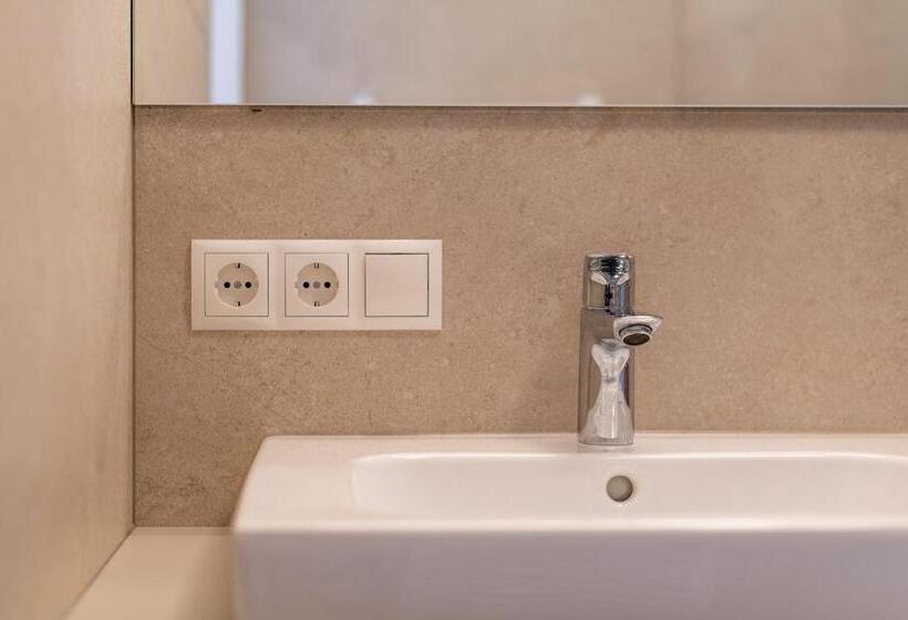 １ベッドルームアパートメント, Haus Stolz