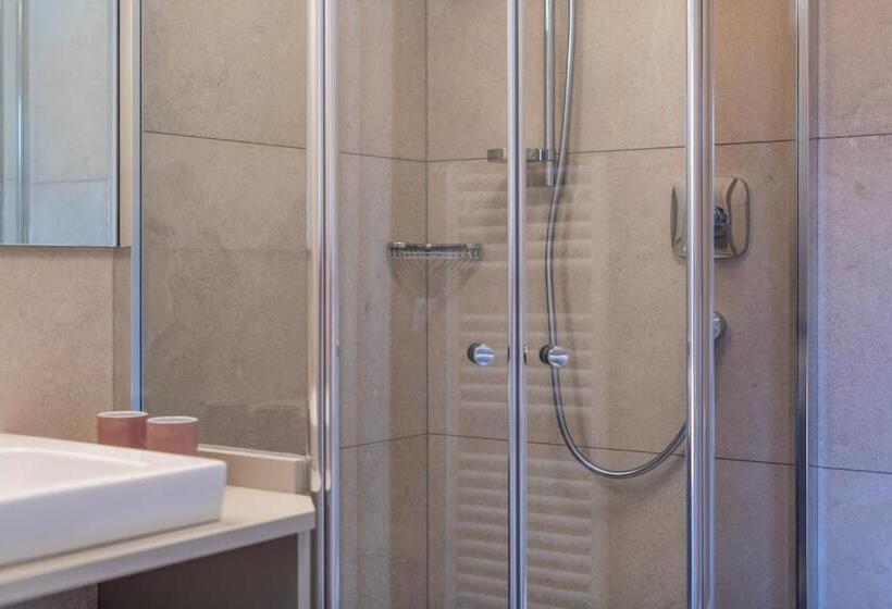 １ベッドルームアパートメント, Haus Stolz