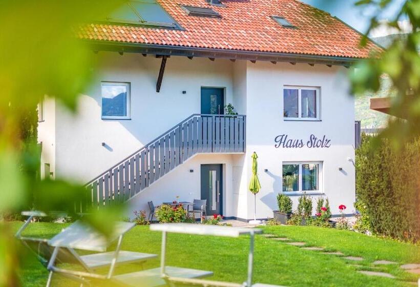 １ベッドルームアパートメント, Haus Stolz