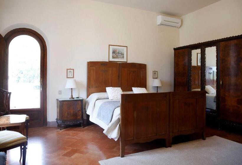 Standard Triple Room with Terrace, Villa Albertina