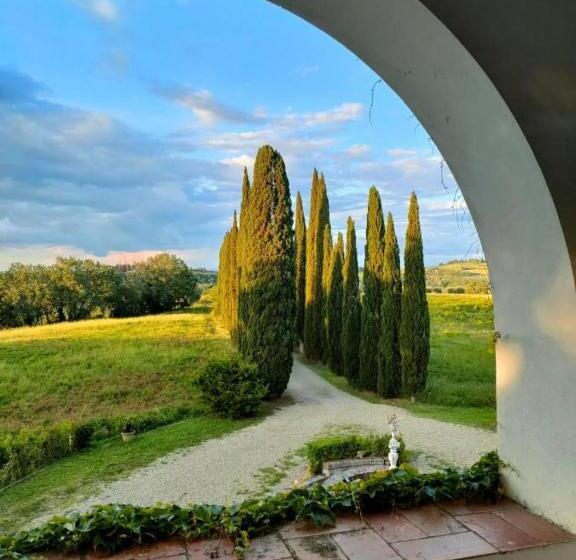 ویلای یک اتاق خوابه با استخر شنا, Villa Albertina