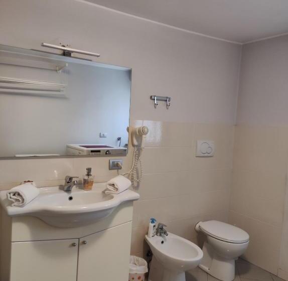 غرفة ديلوكس, Villa Ormeni