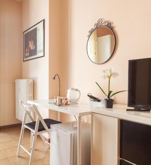 标准三人间, Duomo 15 Minuti