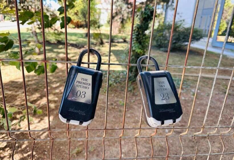 Standard Studio Side-Havudsigt, Riviera Studios