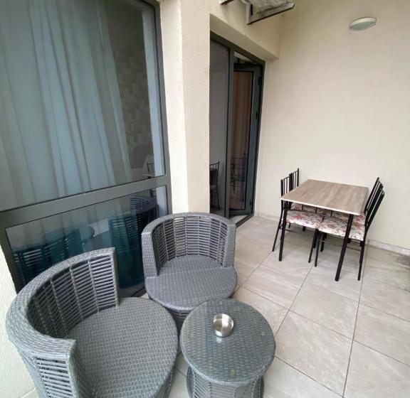 Standard Studio Side-Havudsigt, Riviera Studios