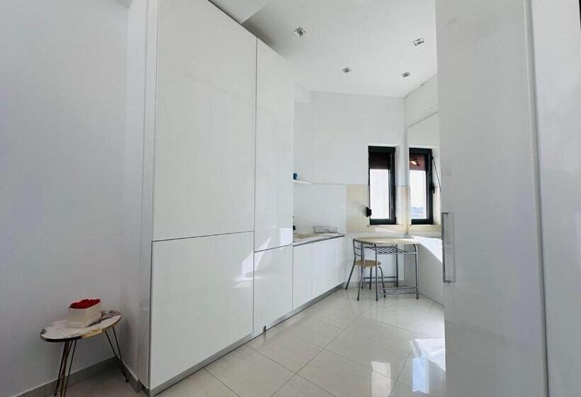 Standard Studio Side-Havudsigt, Riviera Studios