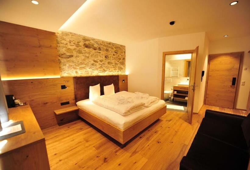 Habitació Deluxe, Regnum Zegg