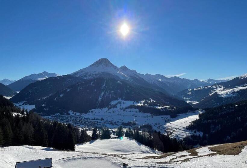 Habitació Estàndard amb Balconada, Regnum Zegg