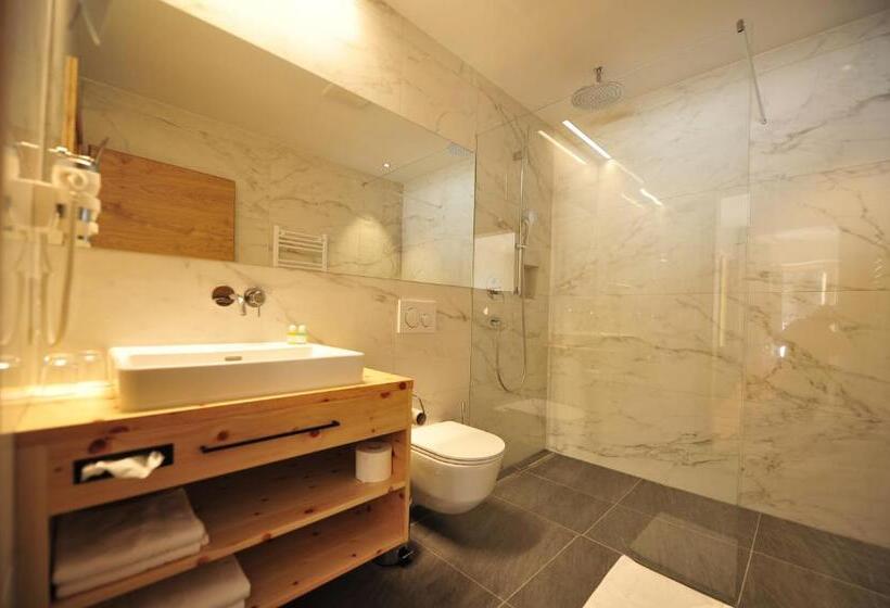 Habitació Deluxe, Regnum Zegg