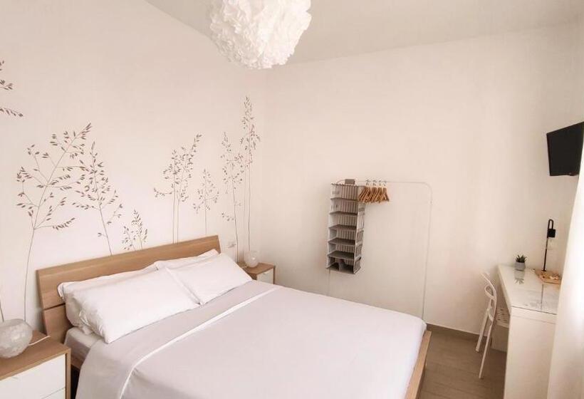 חדר דלוקס עם מרפסת, B&b Le Albarelle