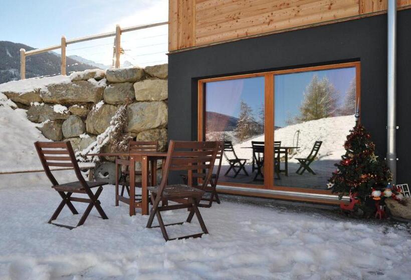 סטודיו משפחתי, La Clé Des Champs