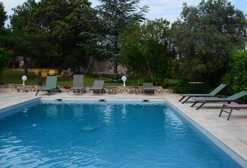 스탠다드 스튜디오, Le Mas De Cocagne