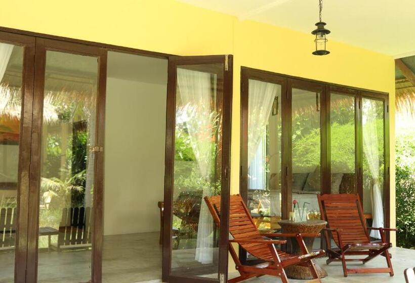 스탠다드 방갈로, Mumsa Beach Resort & Restaurant