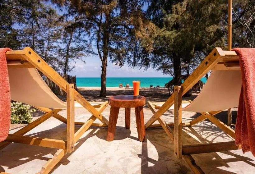 デラックスバンガロー, Mumsa Beach Resort & Restaurant