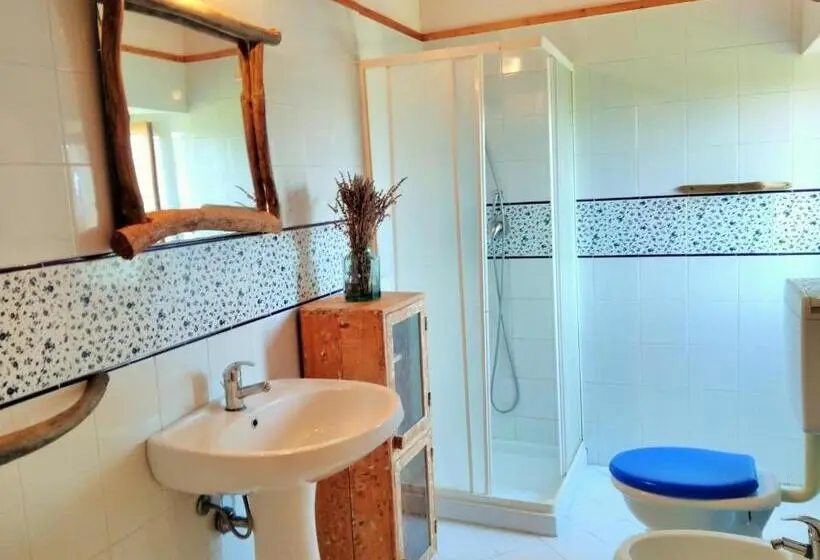 Chambre Familiale, Vinciucci