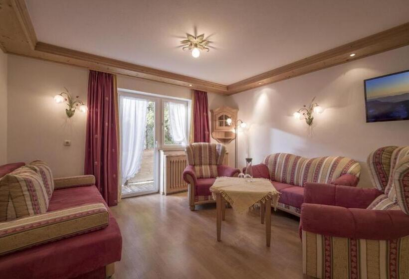 דירת חדר, Appartements Retthäusl