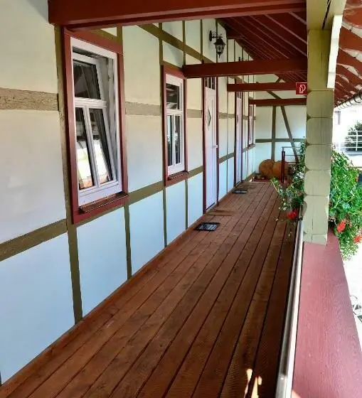 庭の見えるシングルルーム, Café Im Hof  Bed & Breakfast