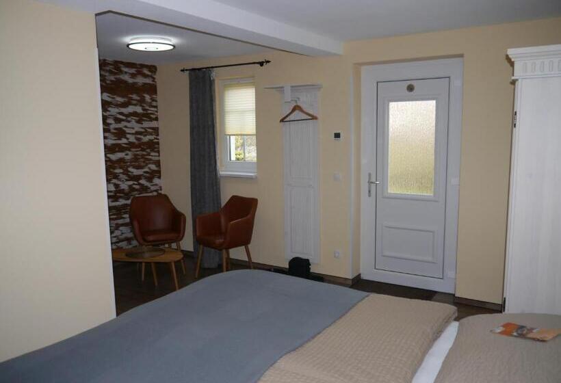 스탠다드 룸 가든 전망, Café Im Hof  Bed & Breakfast