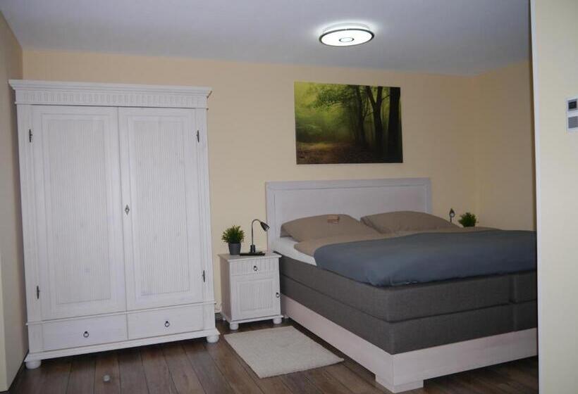 스탠다드 룸 가든 전망, Café Im Hof  Bed & Breakfast