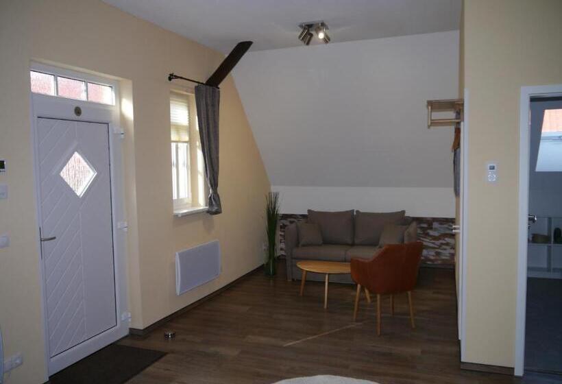 ガーデンビュースタンダードルーム, Café Im Hof  Bed & Breakfast