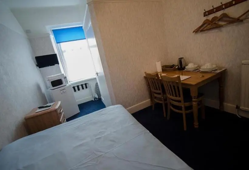 اتاق اکونومی یک تخته, Elgin City Centre Torr House