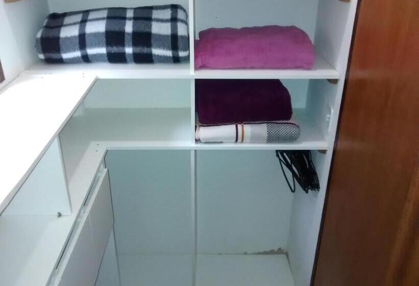 کلبه ییلاقی, Pousada Muro De Pedra