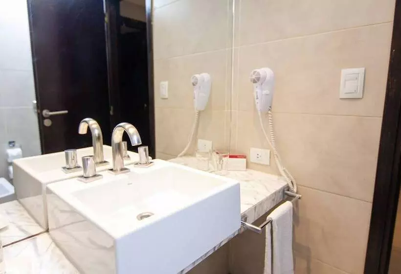 اتاق استاندارد, Amerian Tucuman Apart & Suites