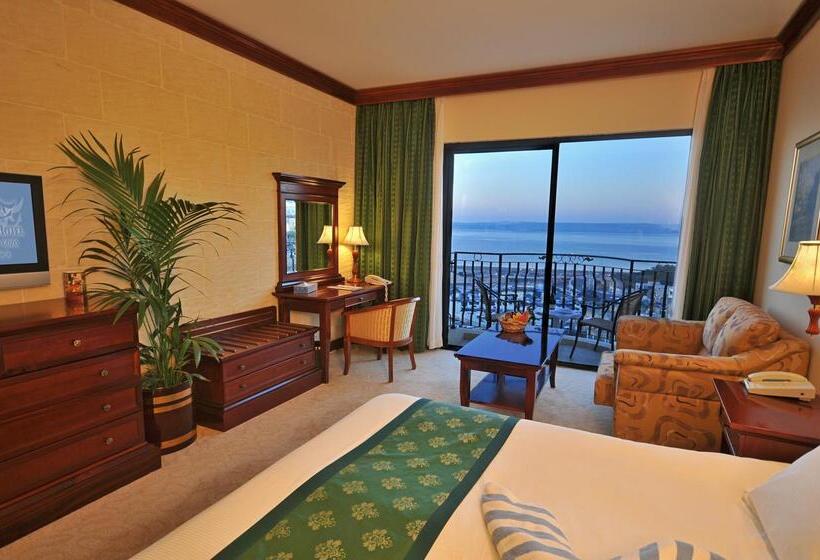 اتاق سوپریور با چشم‌انداز دریا و بالکن, Grand Hotel Gozo