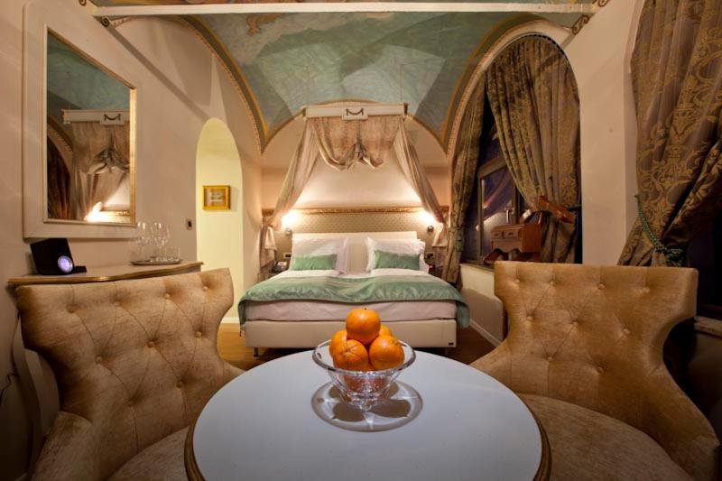 سوییت سوپریور, Actum