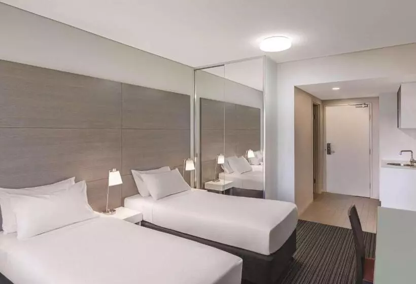 Economy Studio, Adina Apartment Hotel Darwin Waterfront